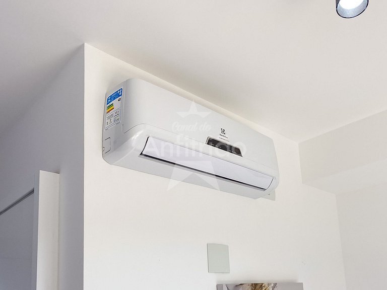 Perto do Ibirapuera com ar condicionado e piscina