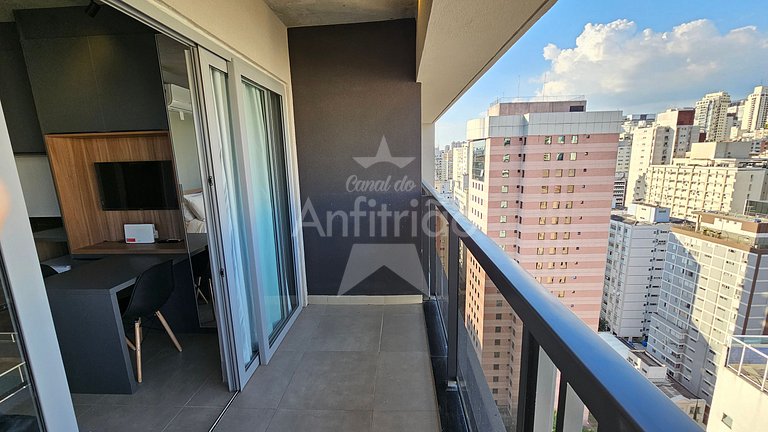 Jardins super vista do 21º andar com ar e piscina