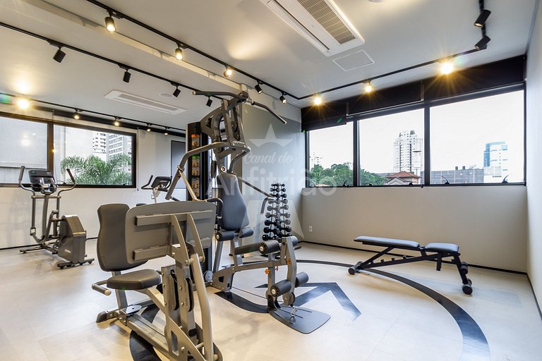 Jardins super vista do 21º andar com ar e piscina