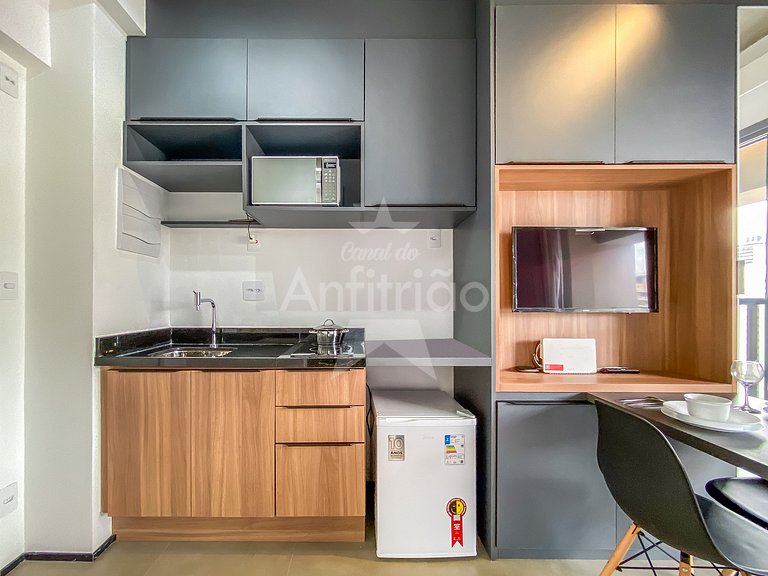 Studio nos Jardins, 21º andar com A/C e Piscina