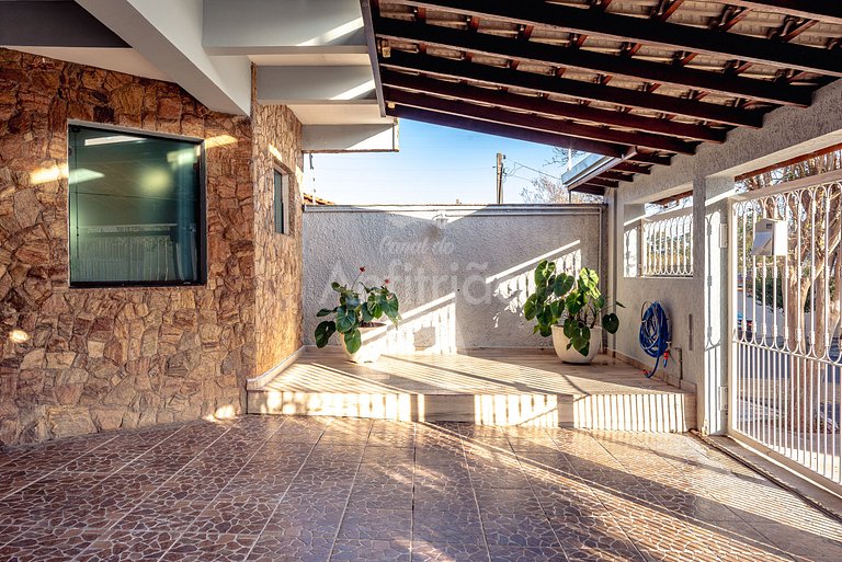 Vilinha Boituva | Mini apê com ar e garagem