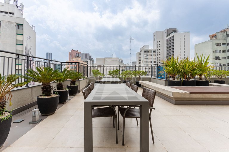 Studio no centro com A/C pertinho do metrô