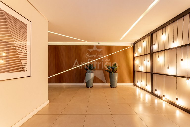 Studio no centro com A/C + metrô em 6x sem juros