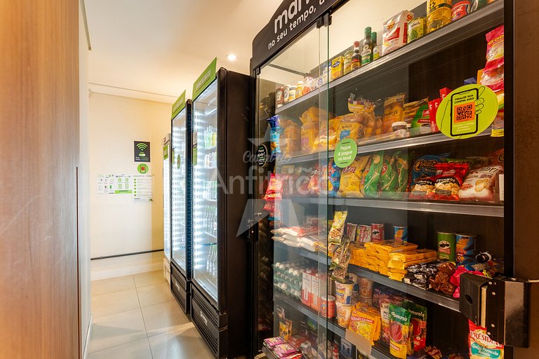 Studio no centro com A/C pertinho do metrô