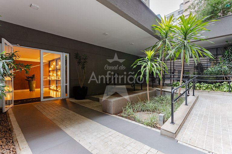 Studio no centro com A/C + metrô em 6x sem juros
