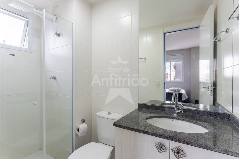 Studio no centro com A/C + metrô em 6x sem juros