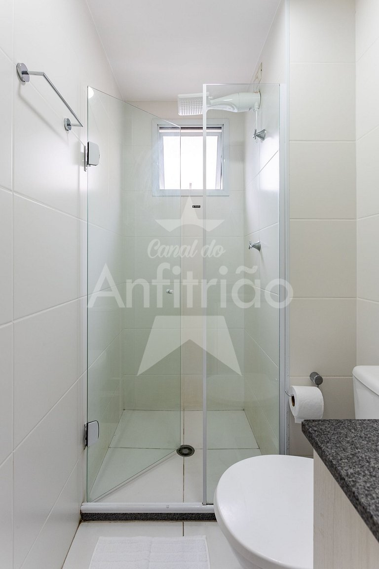 Studio no centro com A/C pertinho do metrô