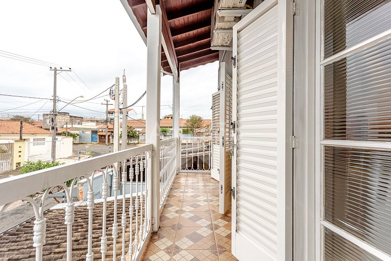 Vilinha Boituva | Apê varanda + ar e banheira hidro