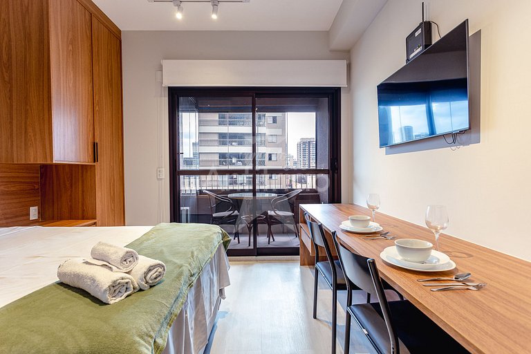 Studio próximo ao Allianz com ar condicionado