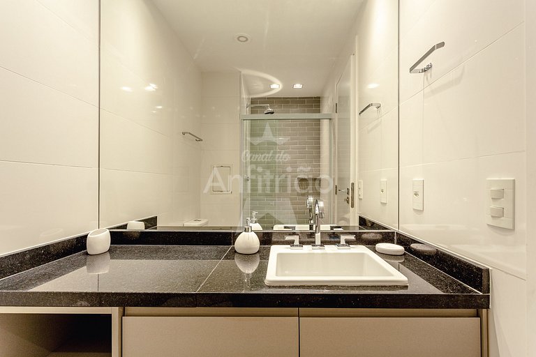 Studio Allianz Parque com A/C em 6x sem juros
