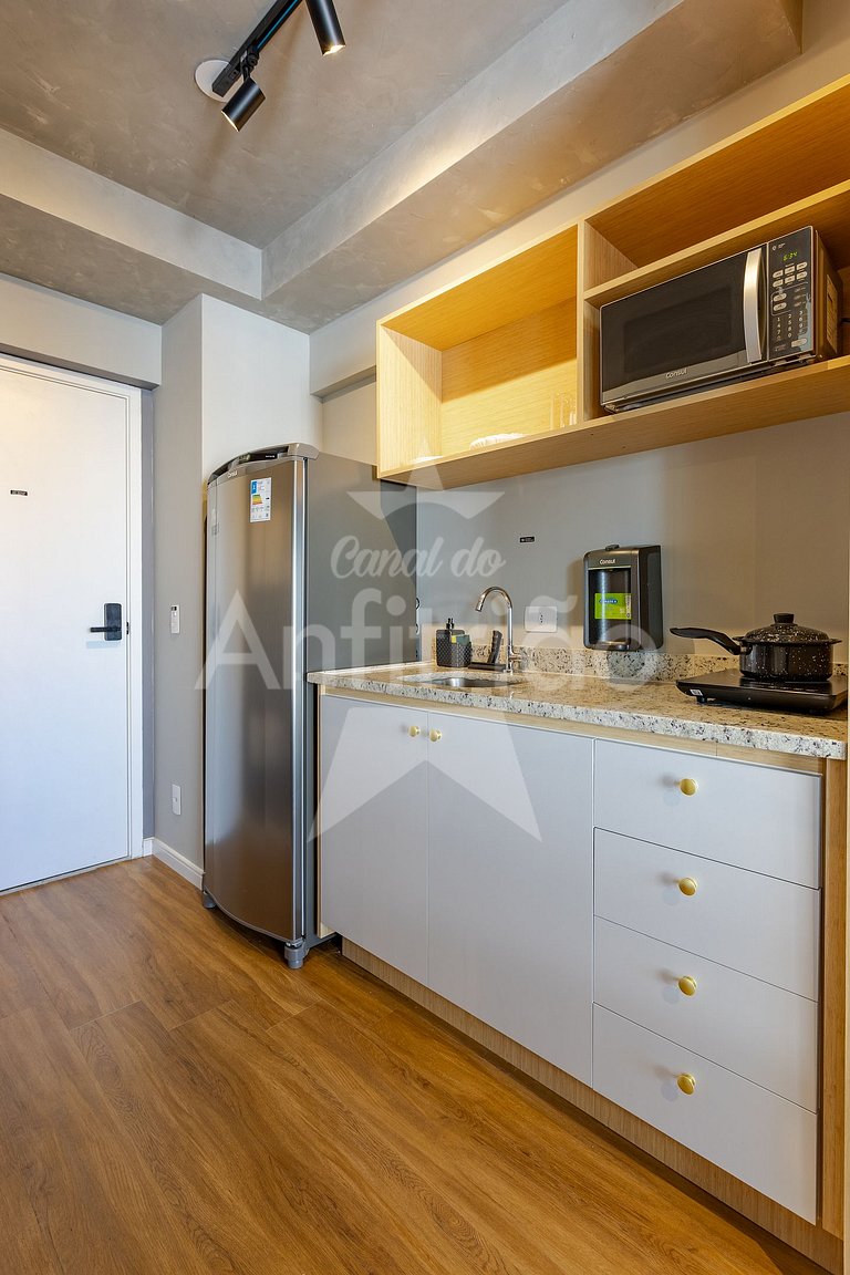 Studio 21° andar com super vista + A/C | 6x s/ juros