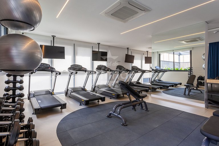 Studio na Liberdade com piscina, A/C e cowoking