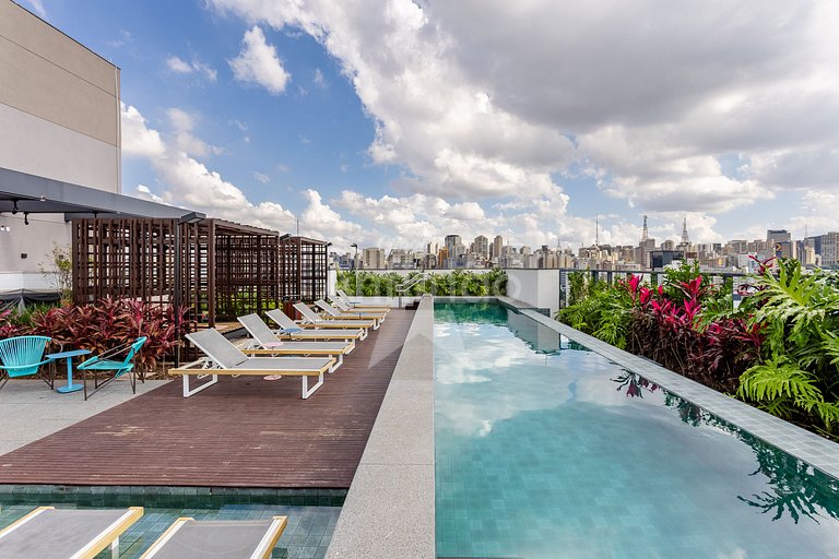Studio na Liberdade com piscina, A/C e cowoking
