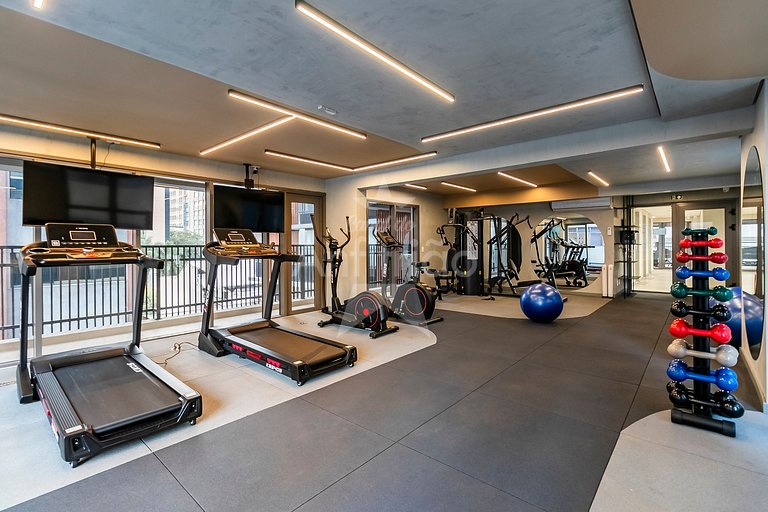 Studio 150 metros do Metrô Paraíso com ar condicionado