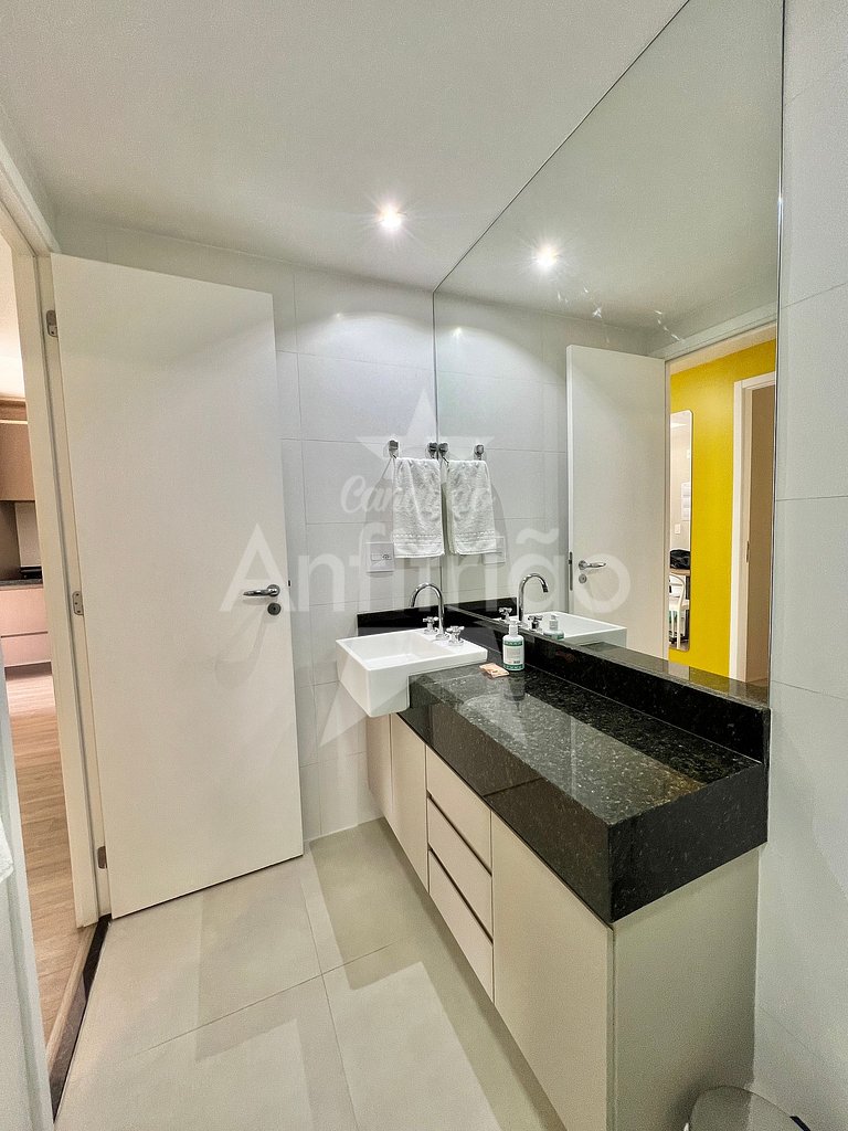 Apê Yellow 8º andar Allianz com ar e garagem