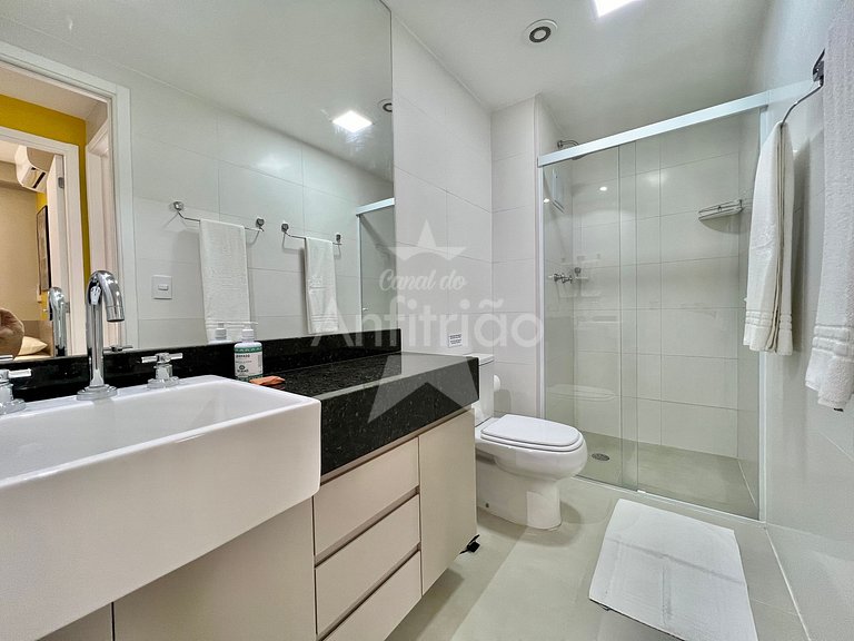 Apê Yellow 8º andar Allianz com ar e garagem