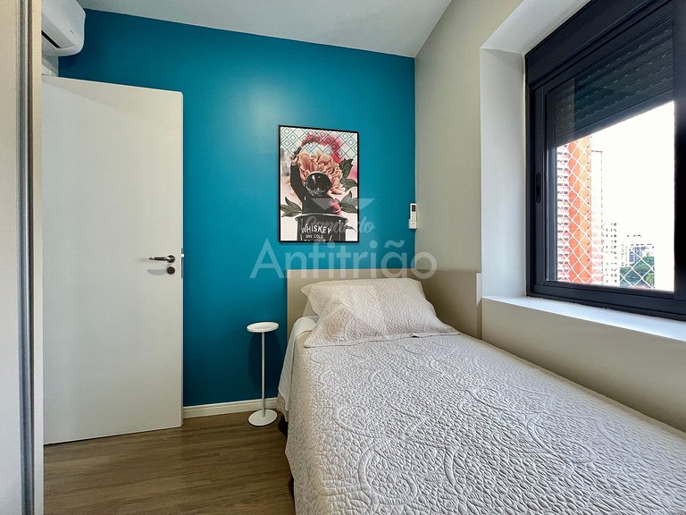 Apê azul 8º andar Allianz + A/C + vaga 6x sem juros
