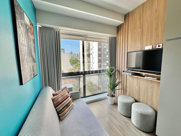 Apê azul 8º andar Allianz com ar e garagem