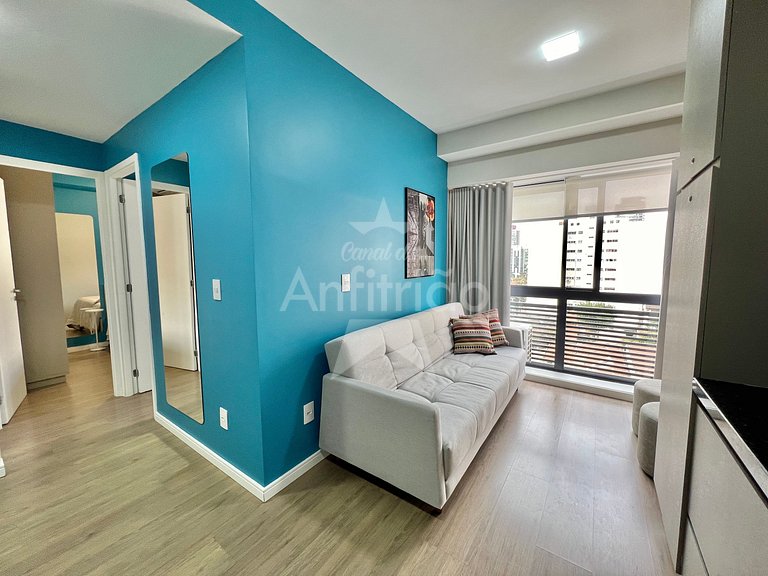Apê azul 8º andar Allianz + A/C + vaga 6x sem juros