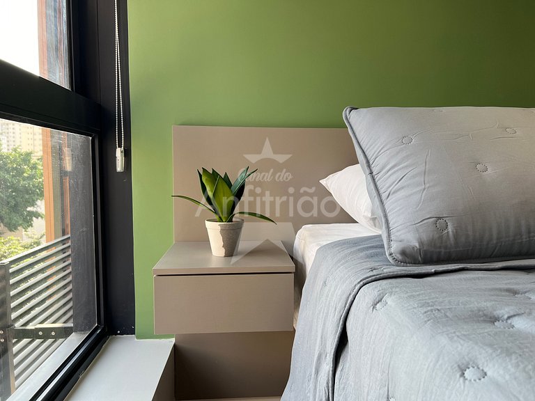 Apê lindinho com ar a 300 m do Allianz Parque