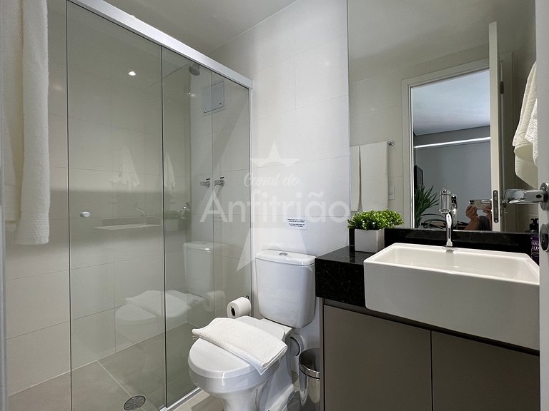 Apê lindinho com ar a 300 m do Allianz Parque