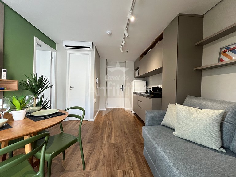 Apê lindinho com ar a 300 m do Allianz Parque