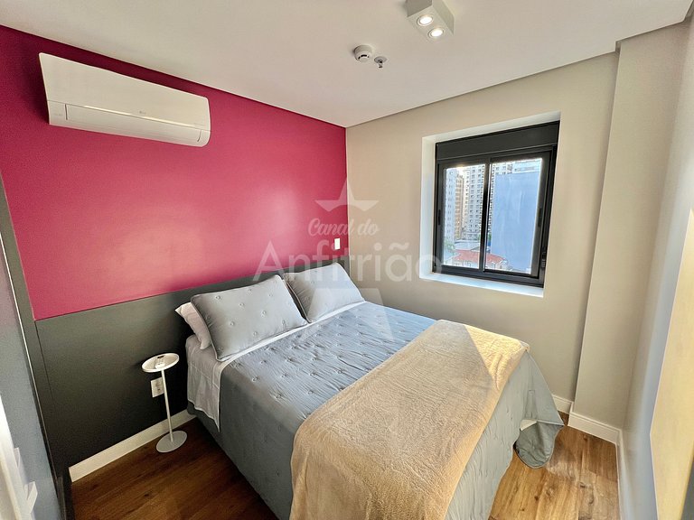 Apê Pink 6º andar com ar 500 m do Allianz Parque