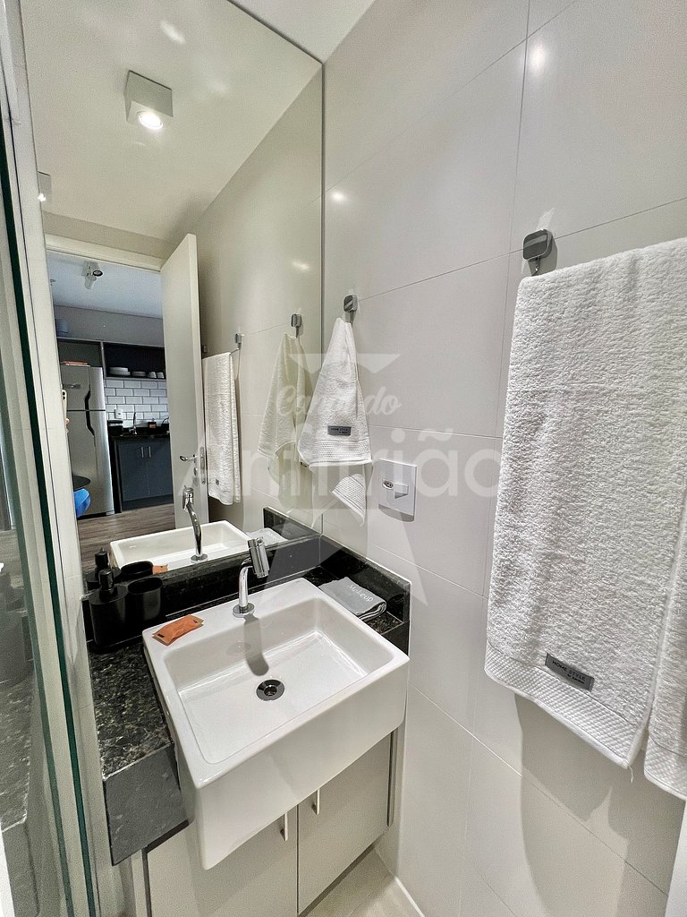 Apê Pink 6º andar com ar 500 m do Allianz Parque