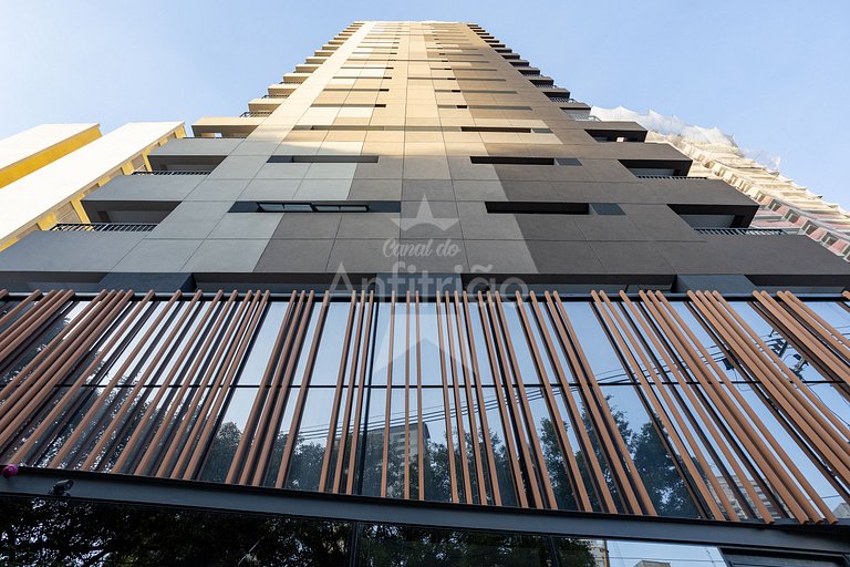 15º andar 300 metros do Allianz Parque com A/C