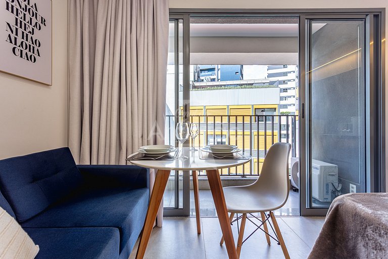 Studio Madá | 5 min metrô + piscina e A/C | em 6x
