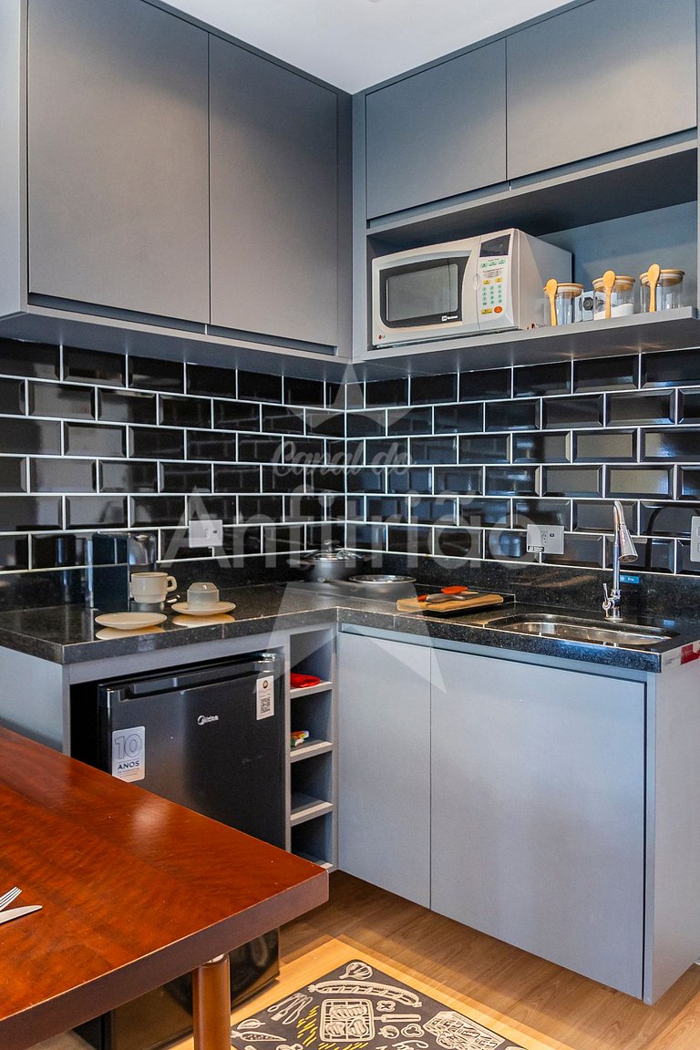 Flat king size, consulado, garagem + A/C | em 6x