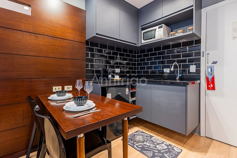 Flat king size, consulado, garagem + A/C | em 6x