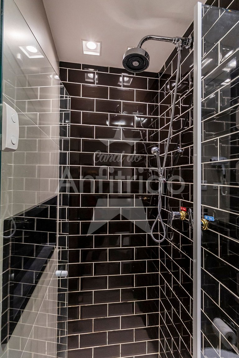 Flat king size consulado americano, garagem + A/C