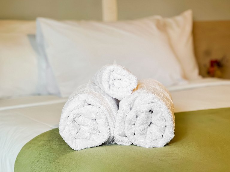 Apê no Brooklin com A/C, mega bem localizado