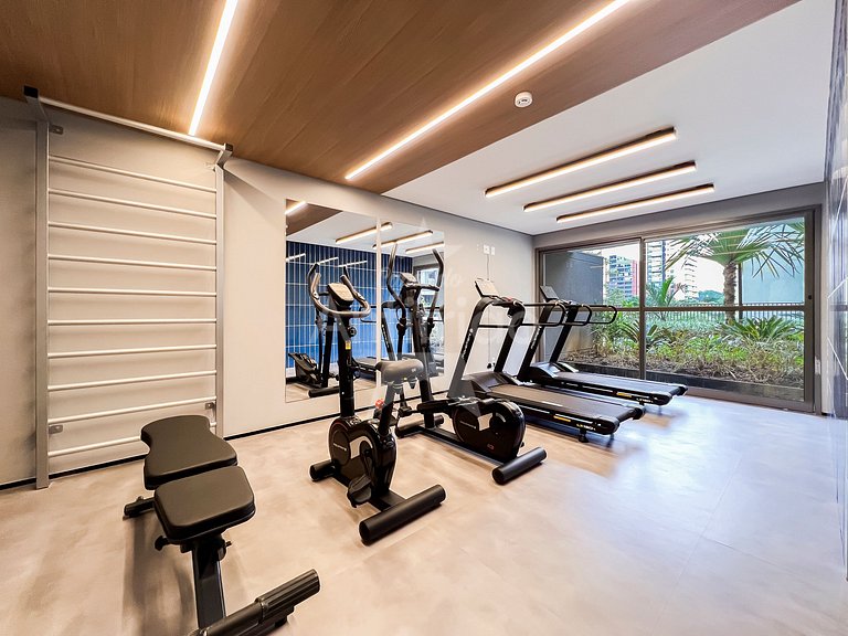 Apê no Brooklin com A/C, mega bem localizado