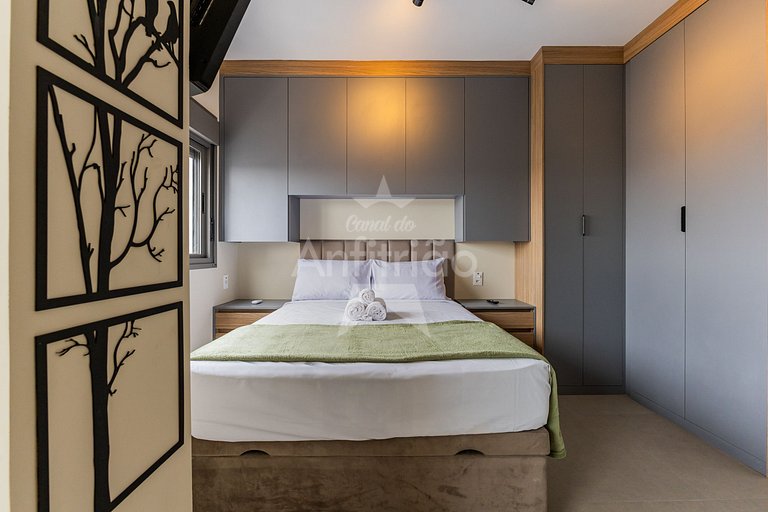 Vista do 25º andar com A/C a 100m do metrô!