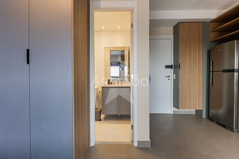 Vista do 25º andar com A/C a 100m do metrô!