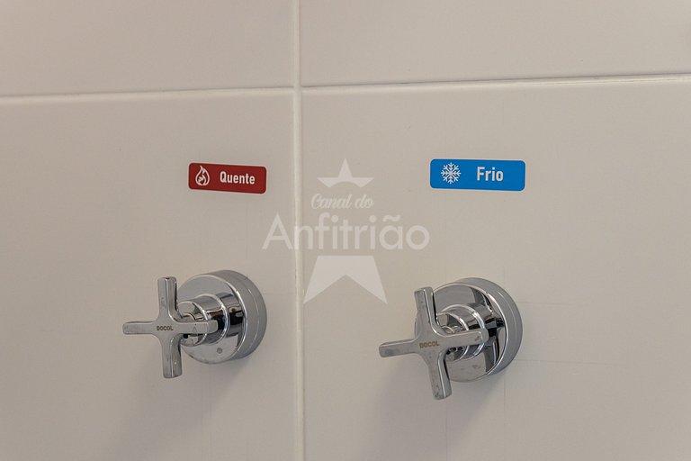 Vista do 25º andar com A/C a 100m do metrô!