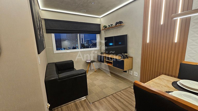 Apê Uau! a 150 m do Metrô com piscina e academia