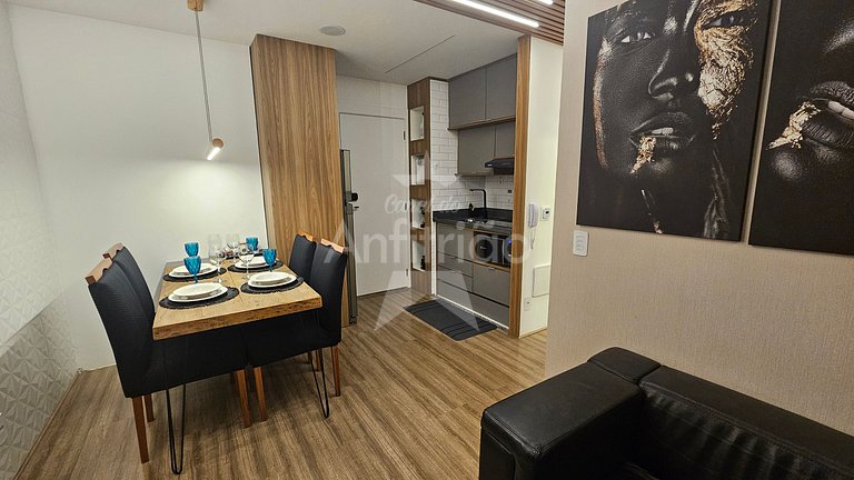 Apê Uau! a 150 m do Metrô com piscina e academia