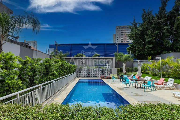 Apê Uau! a 150 m do Metrô com piscina e academia