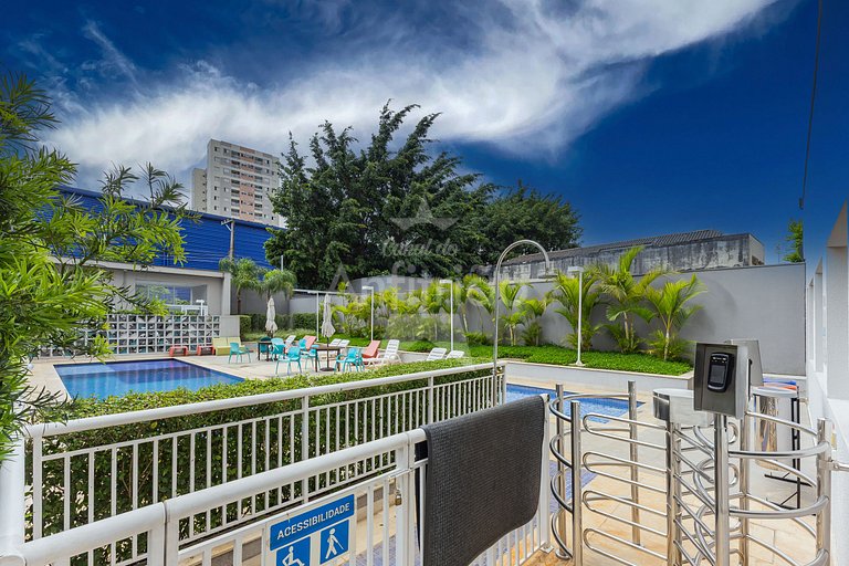 Apê Uau! a 150 m do Metrô com piscina e academia