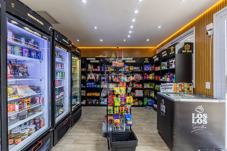 Apê Uau! a 150 m do Metrô com piscina e academia