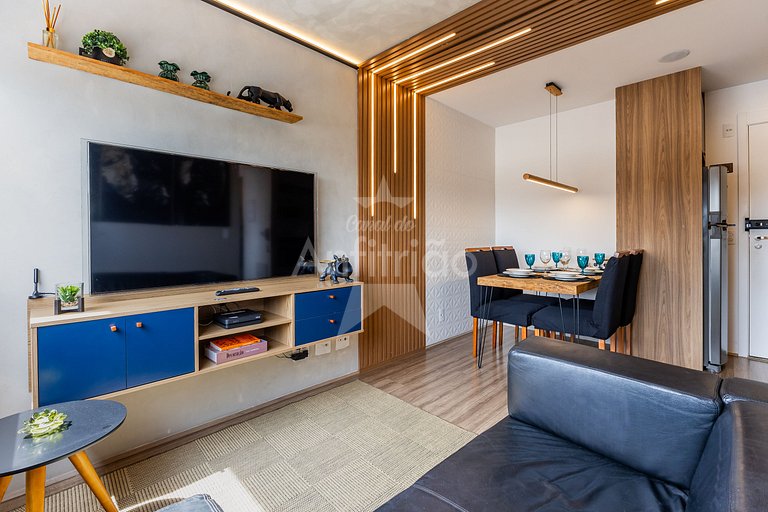 Apê Uau! a 150 m do Metrô com piscina e academia