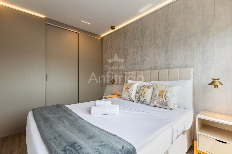 Apê Uau! a 150 m do Metrô com piscina e academia