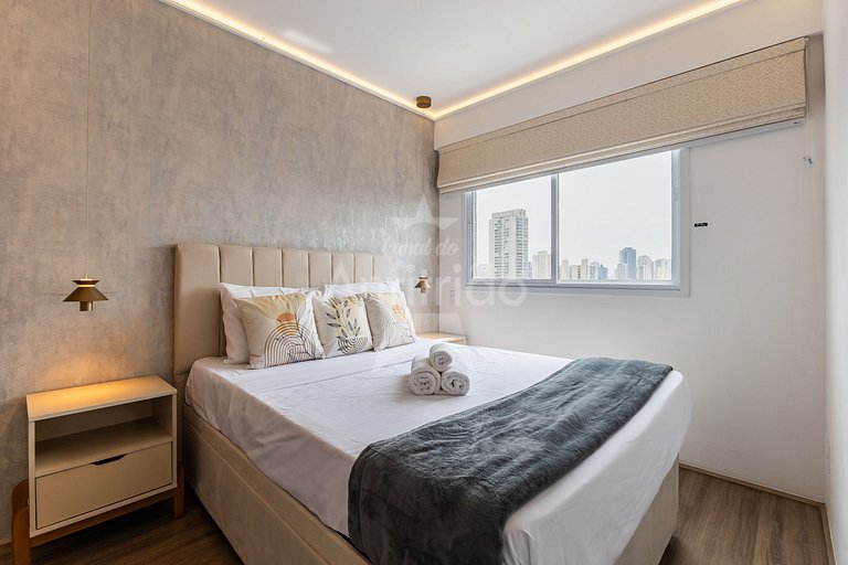 Apê Uau! a 150 m do Metrô com piscina e academia