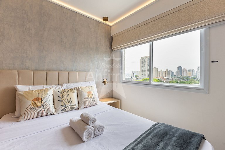 Apê Uau! a 150 m do Metrô com piscina e academia