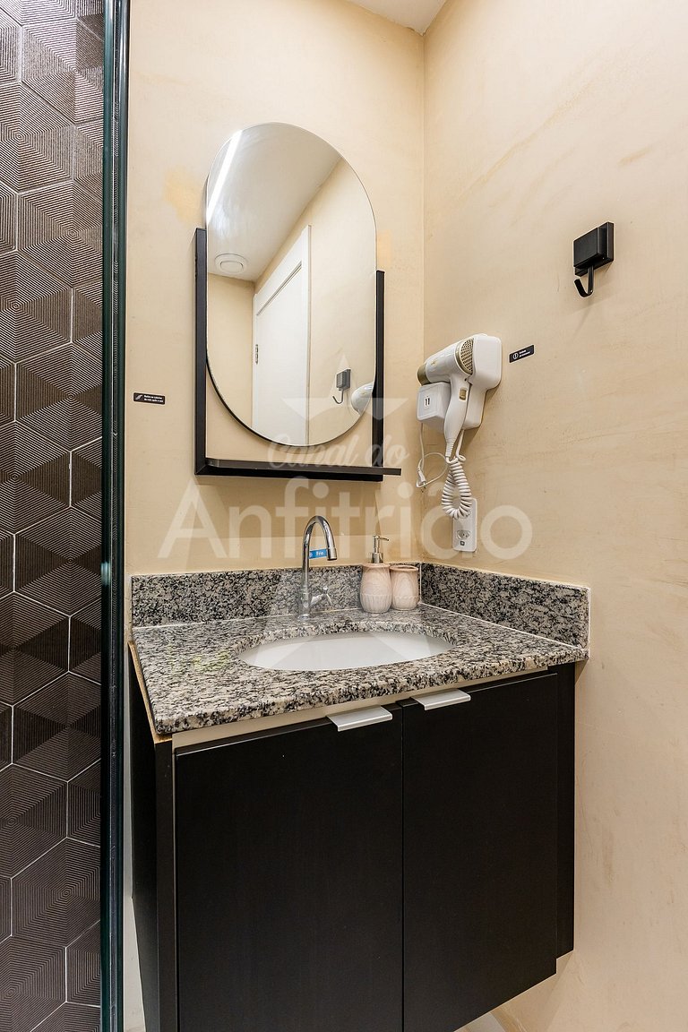 Apê Uau! a 150 m do Metrô com piscina e academia