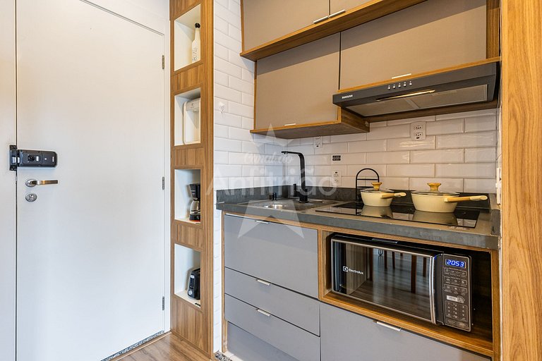 Apê Uau! a 150 m do Metrô com piscina e academia