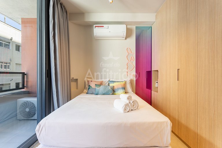 Arraso de apê na Frei Caneca com ar condicionado